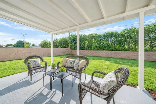 $899,000 | 922 East Edgecomb Street, Covina, CA 91724