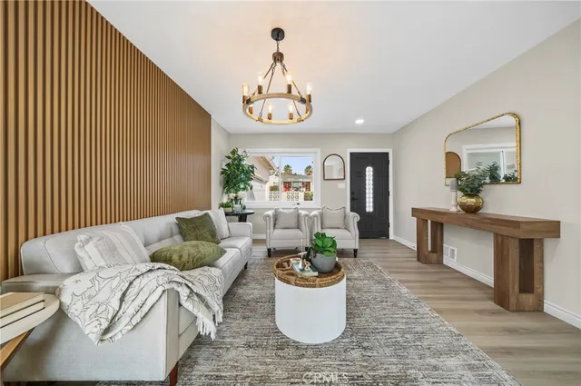 $899,000 | 922 East Edgecomb Street, Covina, CA 91724