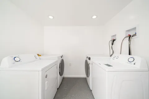 $2,000 | 9009 Durham Avenue, Unit 2, North Bergen, NJ 07047