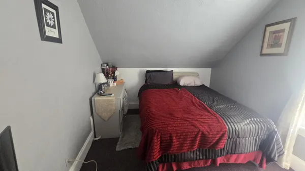 $95,900 | 147 West Addison Street, Jackson, MI 49203