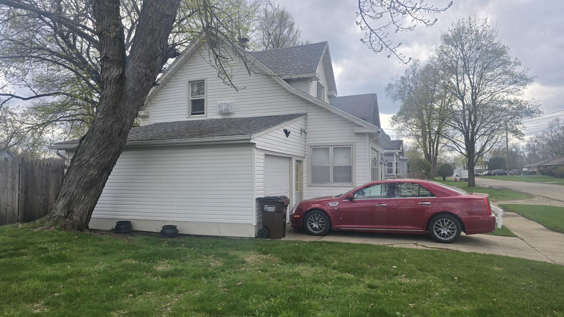 147 West Addison Street Jackson, MI 49203 - Photo 8 of 11 605d805f-a397-42f6-891a-6f18e6793ca3