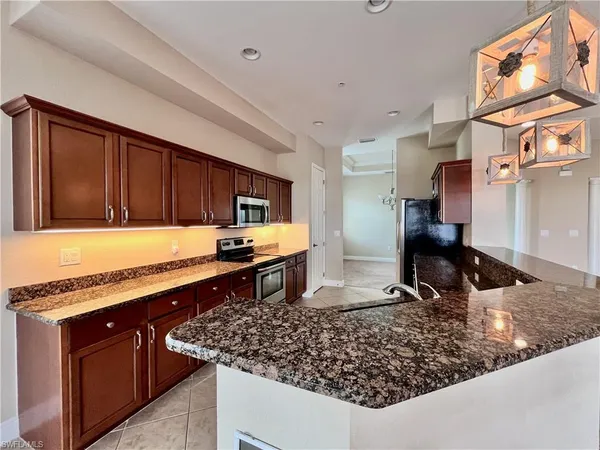 $3,200 | 174 Shadroe Cove Circle, Unit 1004, Cape Coral, FL 33991