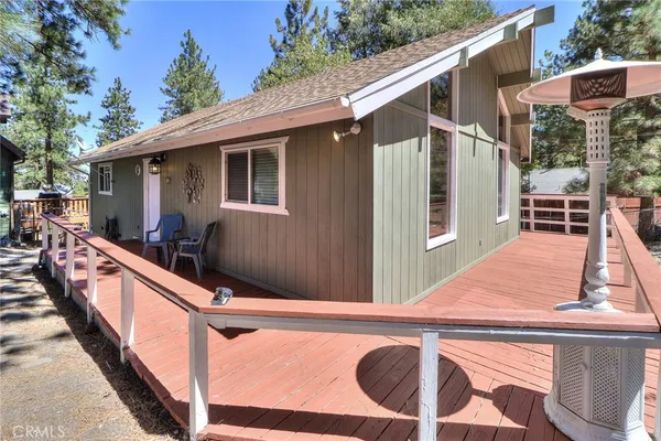 $375,000 | 5291 Orchard Drive, Wrightwood, CA 92397