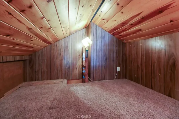 $375,000 | 5291 Orchard Drive, Wrightwood, CA 92397