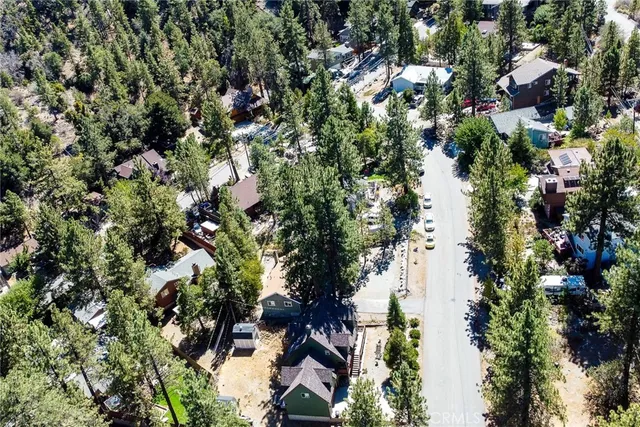 $375,000 | 5291 Orchard Drive, Wrightwood, CA 92397