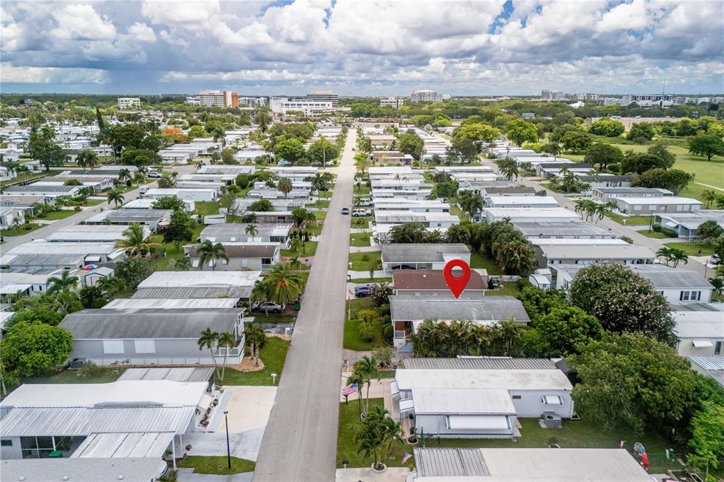 1890 Southwest 83rd Terrace Davie, FL 33324 - Photo 40 of 46