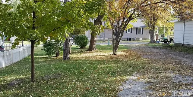 $79,900 | 900 Sarah Street, Jerseyville, IL 62052