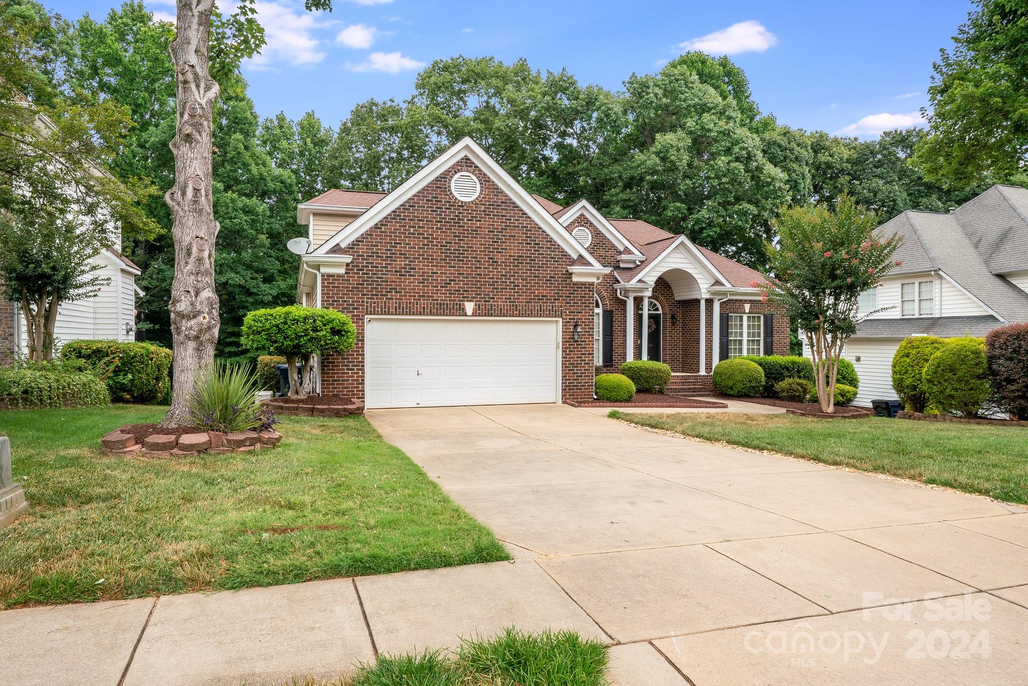 12134 Willingdon Road Huntersville, NC 28078 - Photo 5 of 48 Gallery Image 5