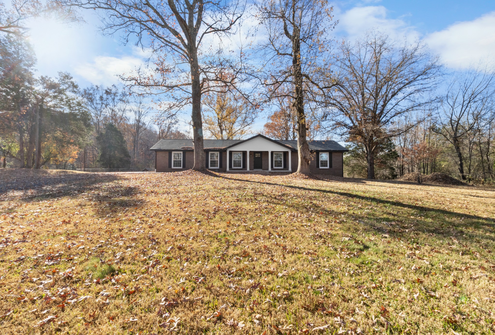 1888 Palmyra Road Palmyra, TN 37142 - Photo 1 of 43 Gallery Image 1