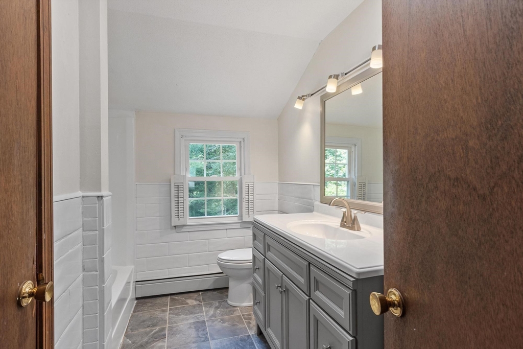 29 Tyler Road Townsend, MA 01469 - Photo 37 of 41