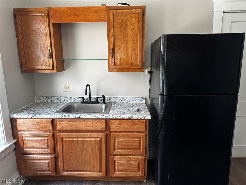 919 Nathaniel Road Cleveland, OH 44110 - Photo 8 of 15