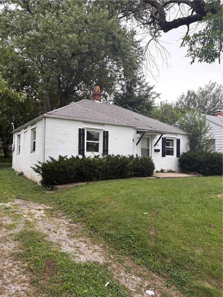 1126 North University Avenue Decatur, IL 62522 - Photo 1 of 10 Gallery Image 1