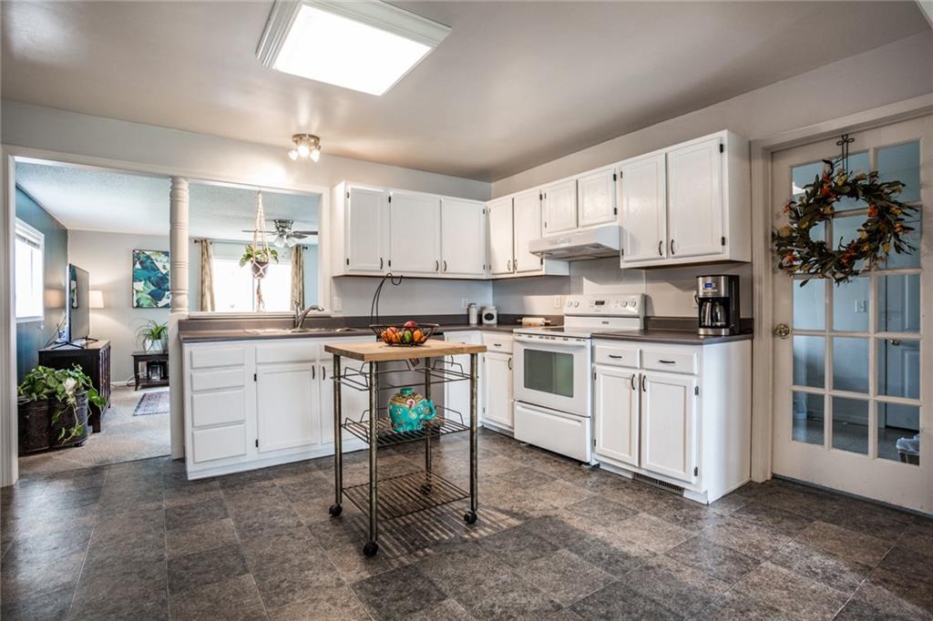 10824 Ruckle Avenue Indianapolis, IN 46280 - Photo 6 of 16 Gallery Image 6