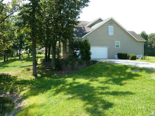 5927 Maeystown Road Waterloo, IL 62298 - Photo 4 of 55