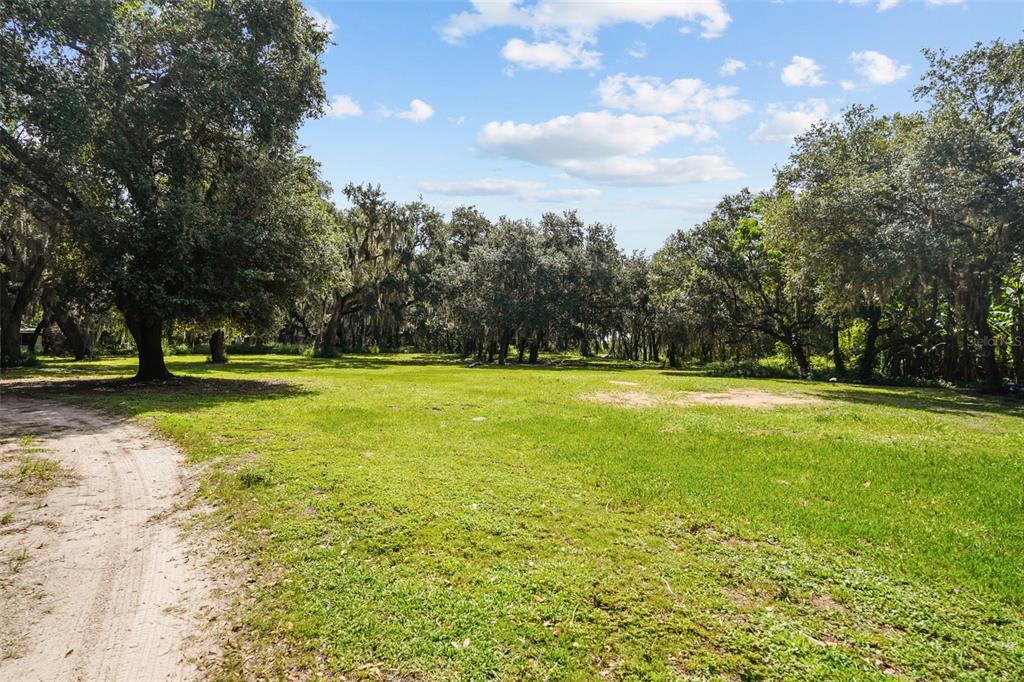 2690 East Lake Road Kissimmee, FL 34744 - Photo 22 of 29 Gallery Image 22