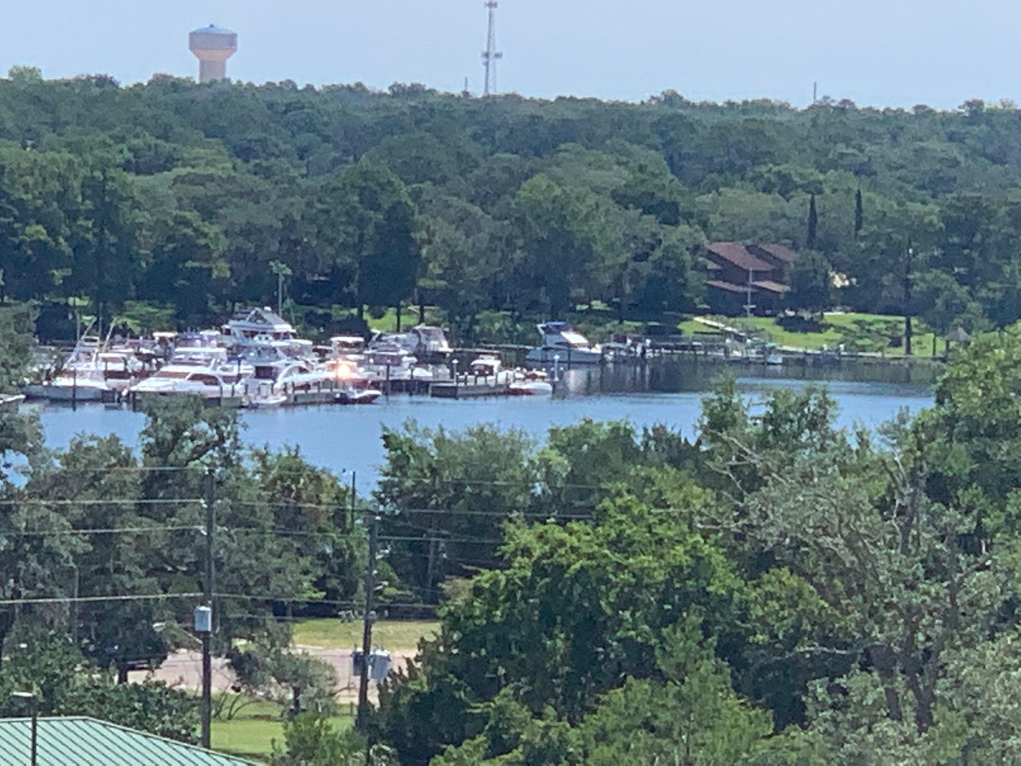 512 Harborview Circle Niceville, FL 32578 - Photo 41 of 42 a view of river covered by trees and buildings