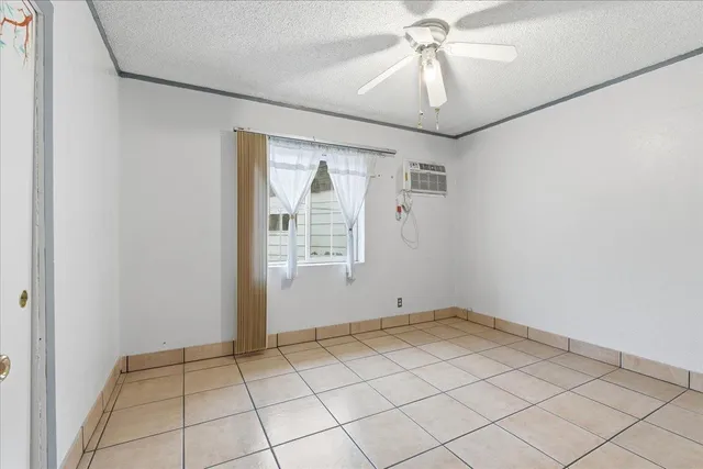 $305,000 | 5411 59th Street, Sacramento, CA 95820