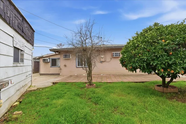 $305,000 | 5411 59th Street, Sacramento, CA 95820