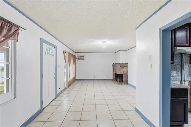 $305,000 | 5411 59th Street, Sacramento, CA 95820