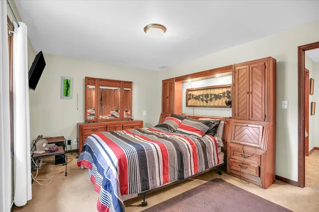 a view of a storage & utility room