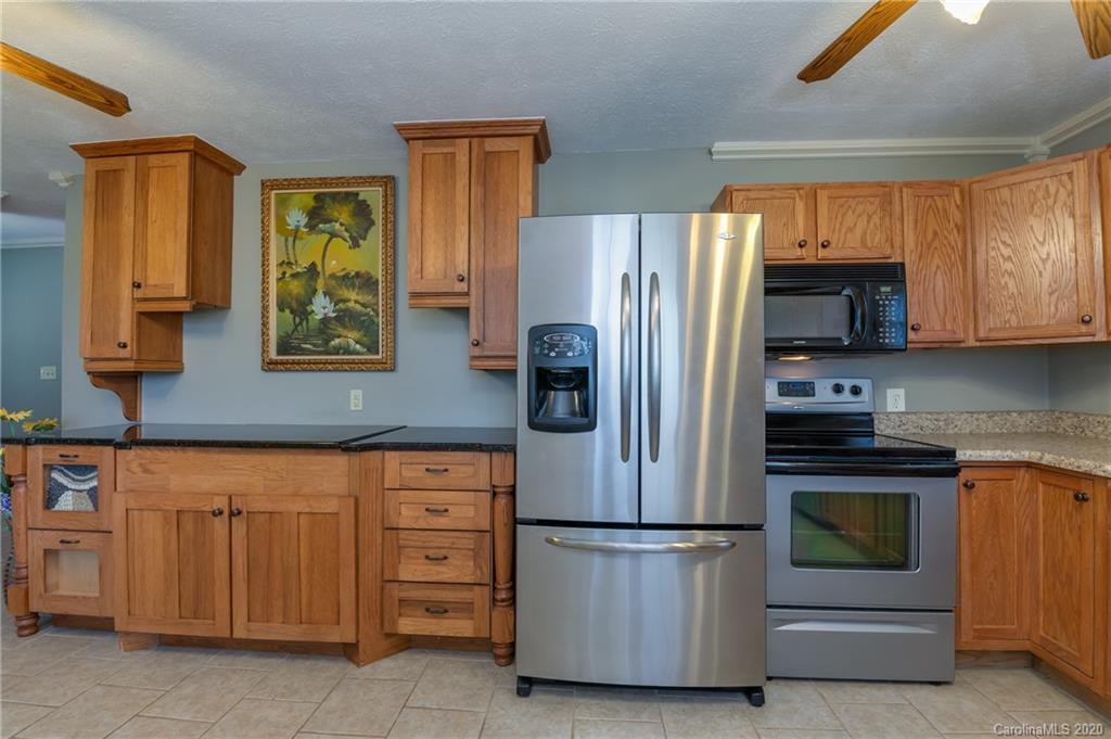 108 Valley View Road Mills River, NC 28759 - Photo 12 of 43 Gallery Image 12