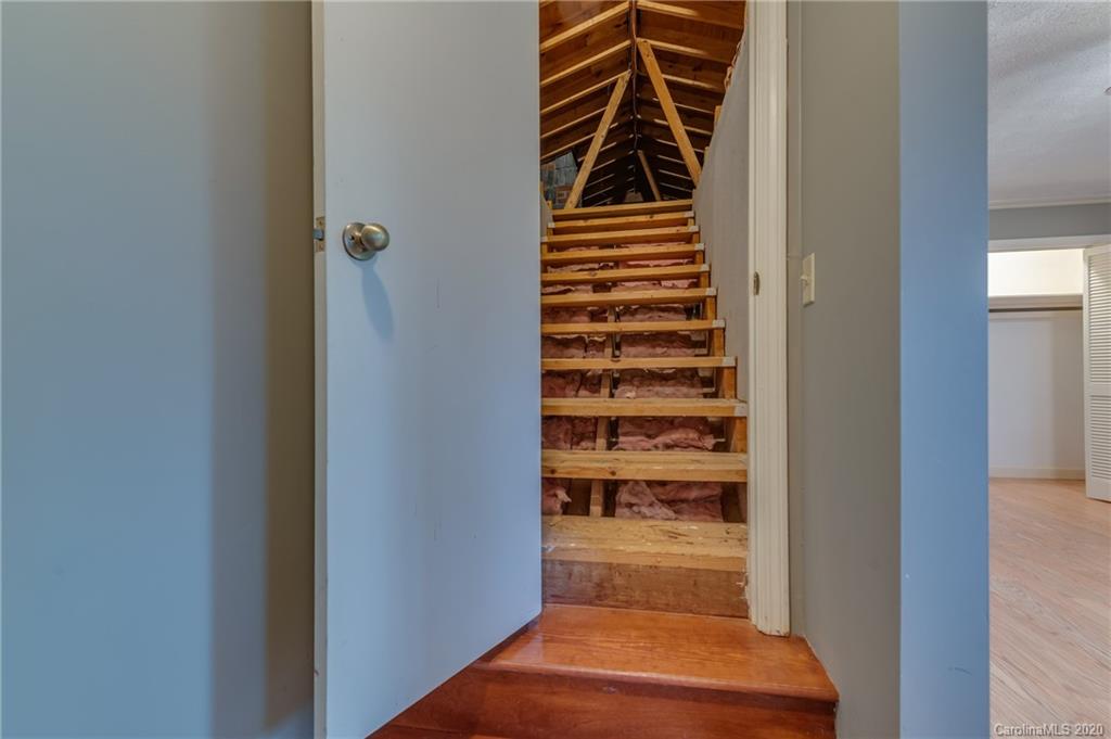 108 Valley View Road Mills River, NC 28759 - Photo 20 of 43 Gallery Image 20