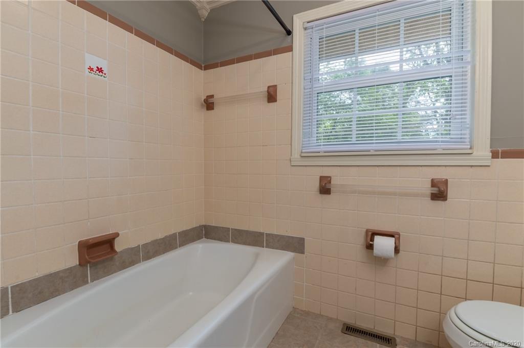 108 Valley View Road Mills River, NC 28759 - Photo 23 of 43 Gallery Image 23