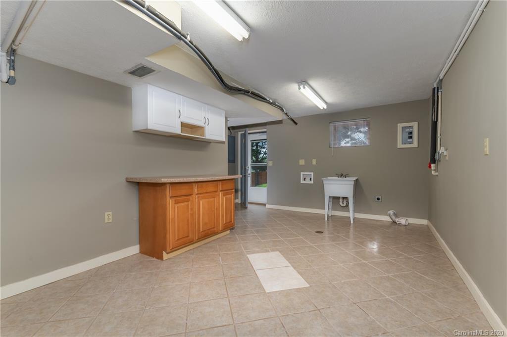 108 Valley View Road Mills River, NC 28759 - Photo 35 of 43 Gallery Image 35
