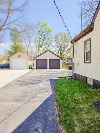 $299,900 | 515 Lee Avenue Southeast, Cokato, MN 55321
