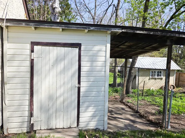 $299,900 | 515 Lee Avenue Southeast, Cokato, MN 55321