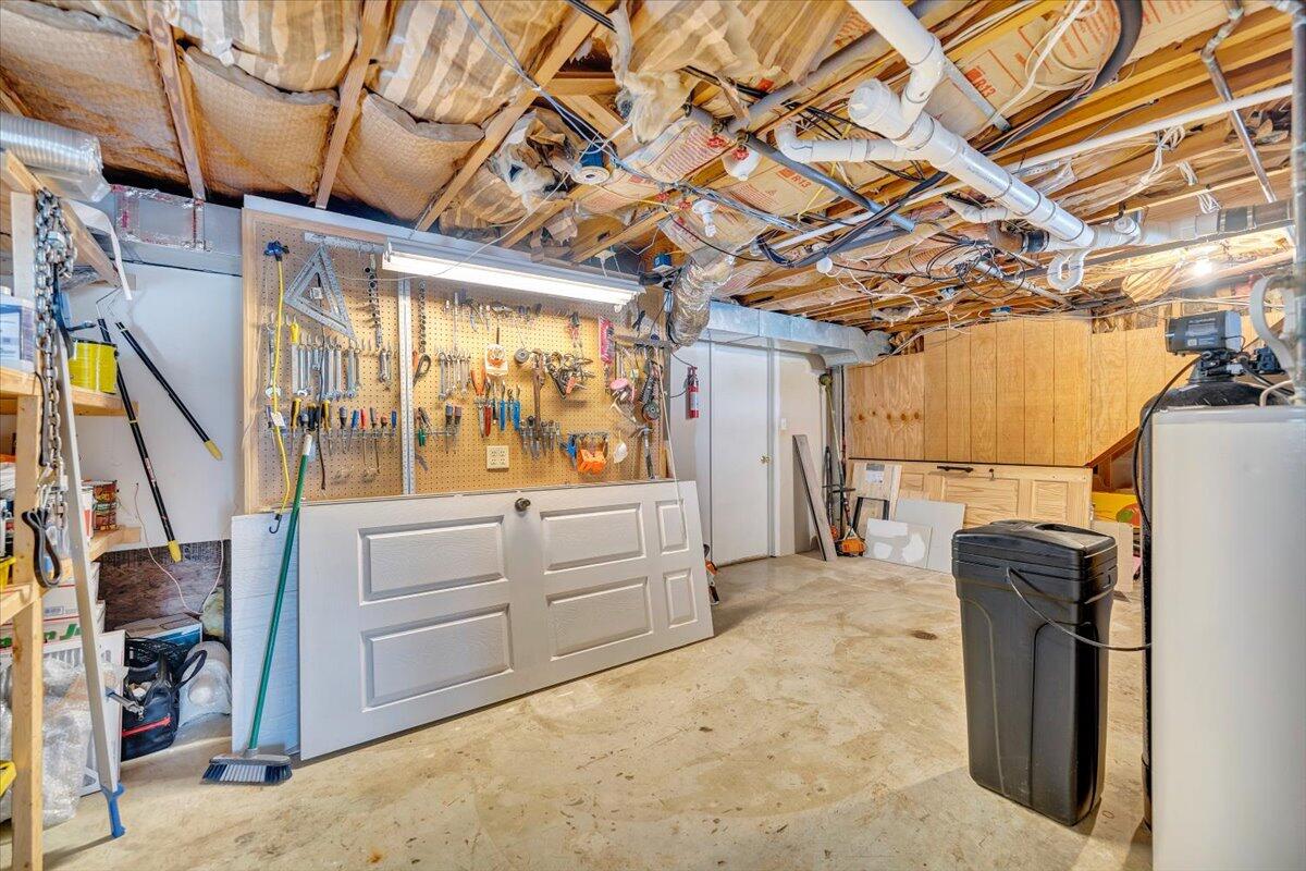 1996 Shavers Farm Road Fincastle, VA 24090 - Photo 48 of 63 45-MIB02902