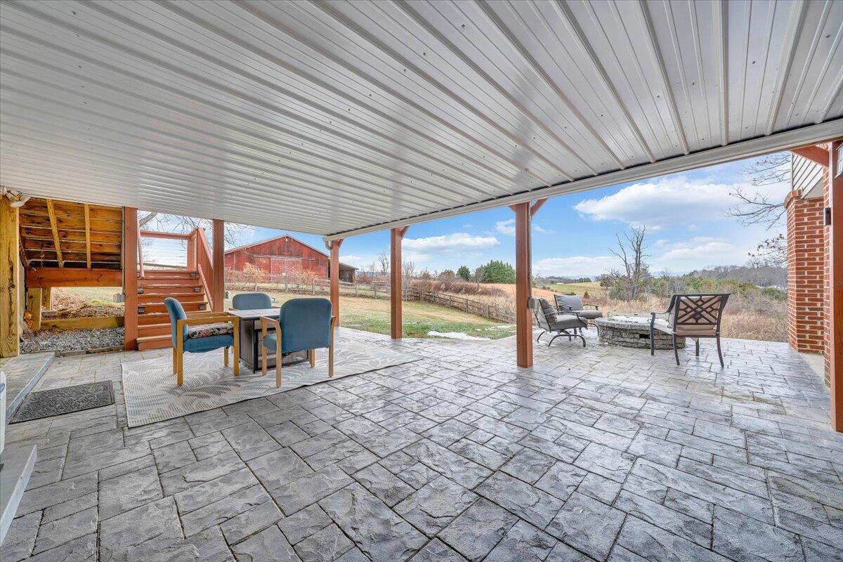 1996 Shavers Farm Road Fincastle, VA 24090 - Photo 50 of 63 01-MIB05153