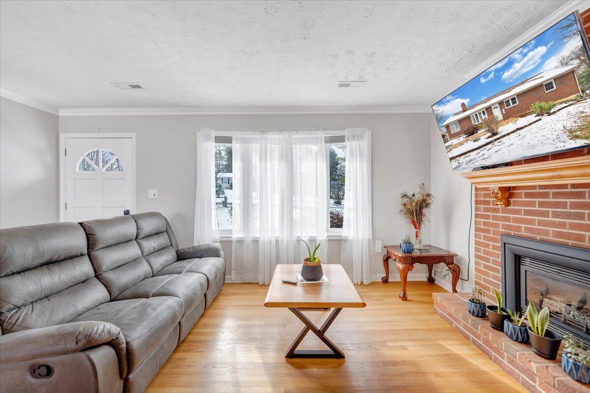 1996 Shavers Farm Road Fincastle, VA 24090 - Photo 8 of 63 07-MIB02767