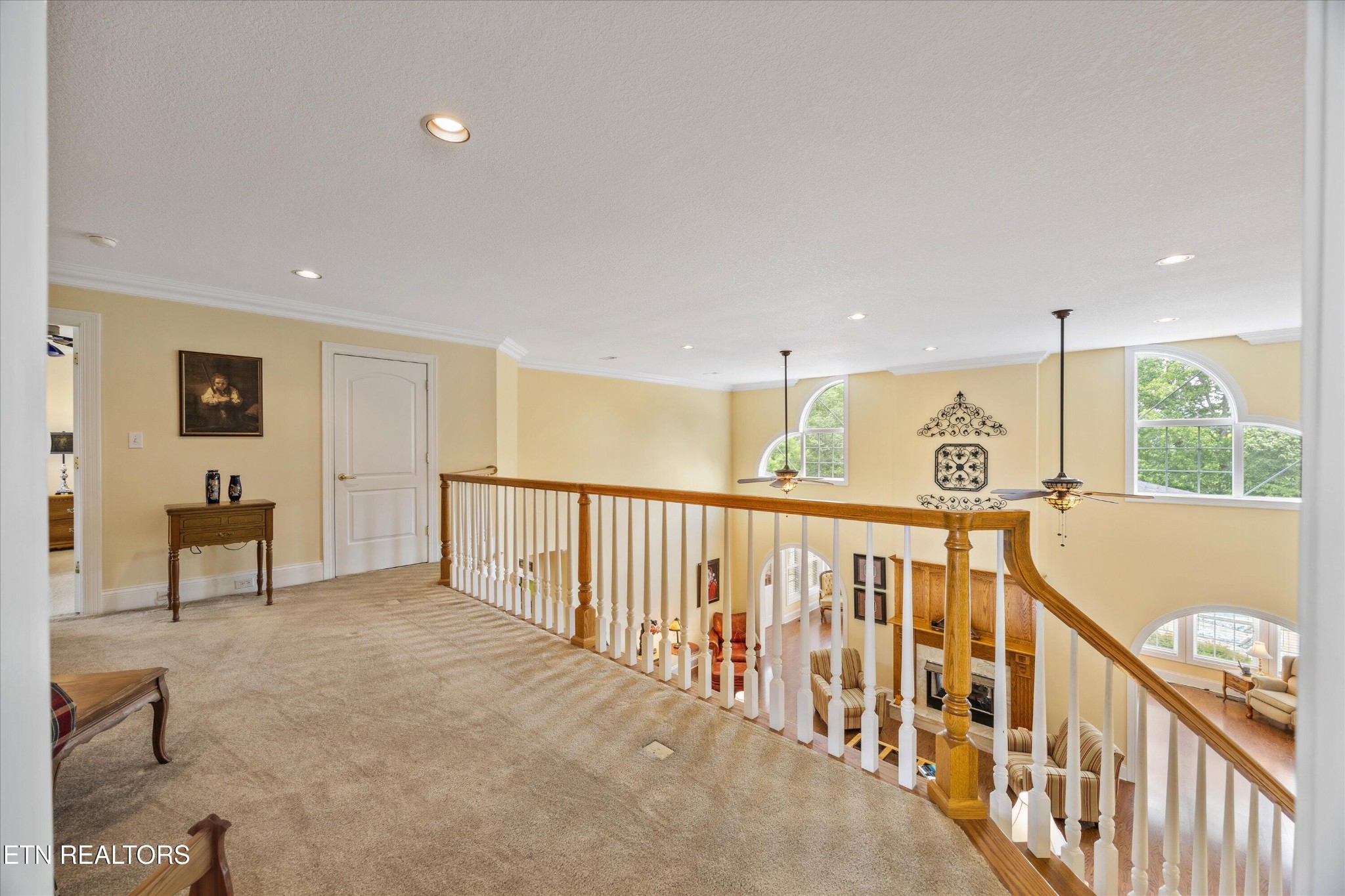 132 David Road Clinton, TN 37716 - Photo 34 of 52 a view of hallway with stairs