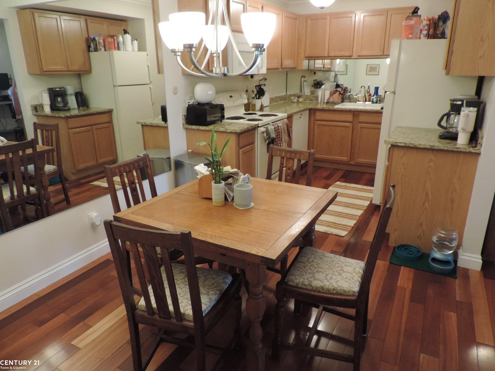 2247 Walton Boulevard, Unit 60 Rochester Hills, MI 48309 - Photo 9 of 15