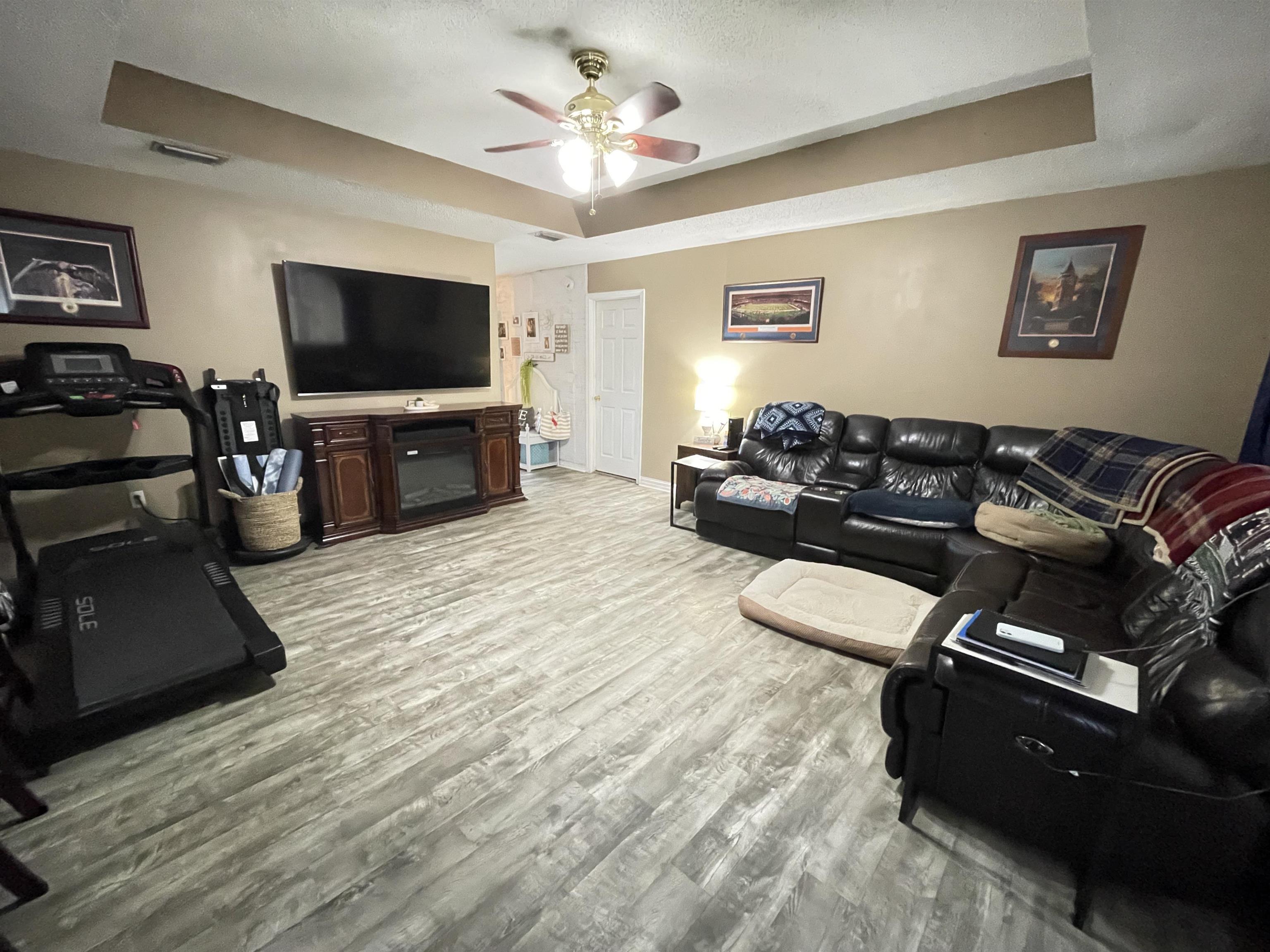 176 Robbins Boulevard Daphne, AL 36526 - Photo 3 of 17