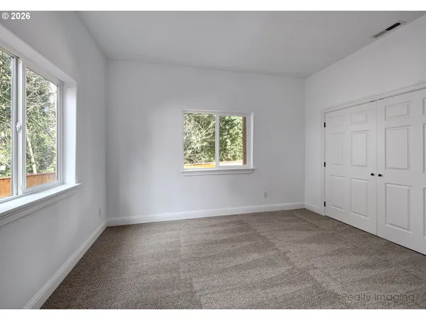 $515,000 | 721 Southeast Forest Glen Road, Estacada, OR 97023