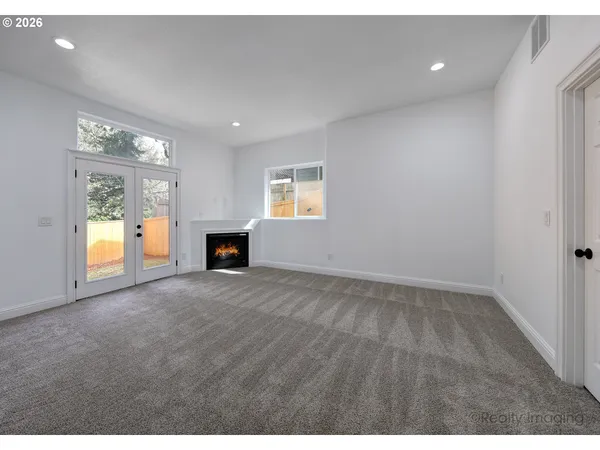 $515,000 | 721 Southeast Forest Glen Road, Estacada, OR 97023