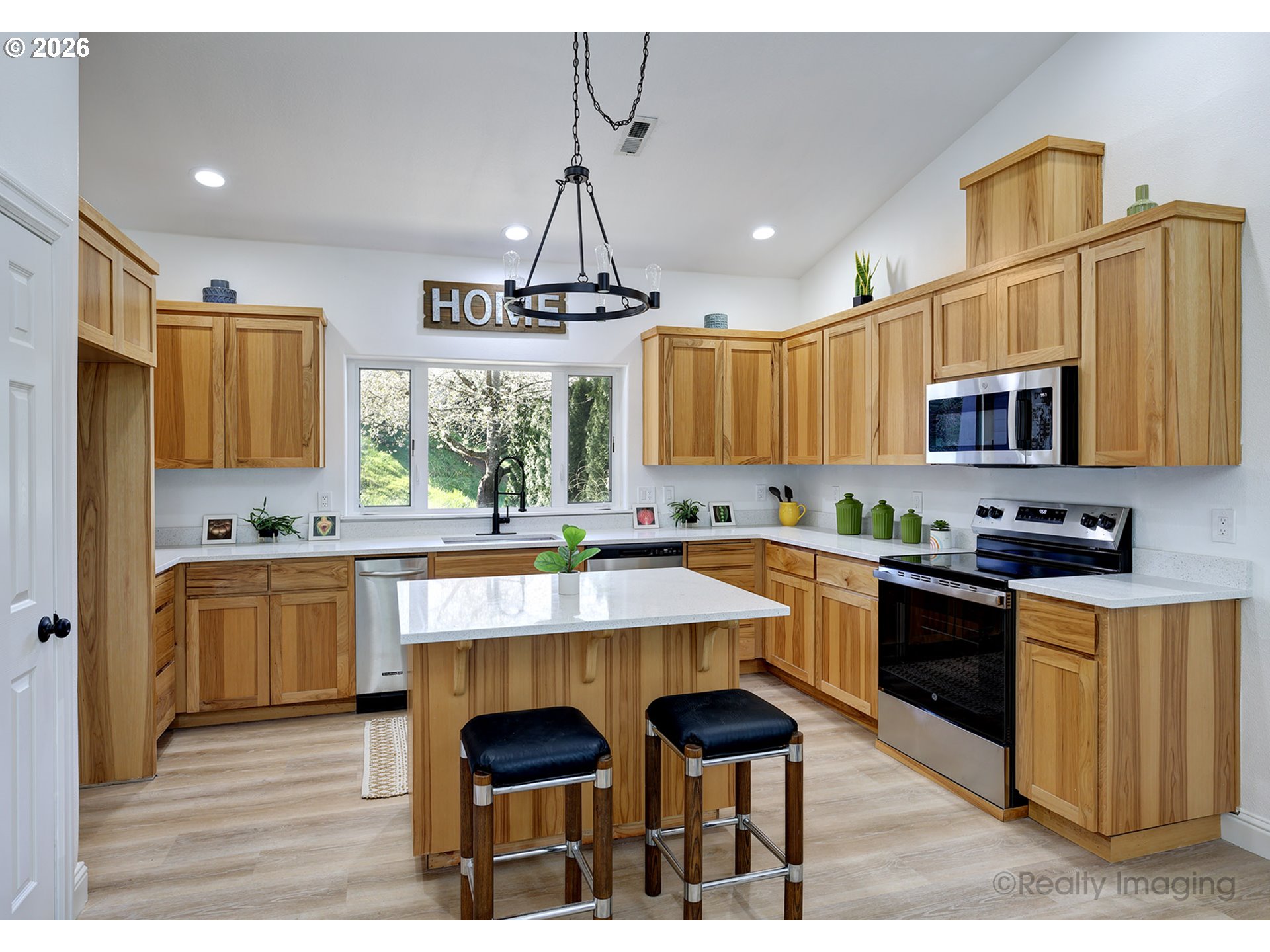 721 Southeast Forest Glen Road Estacada, OR 97023 - Photo 6 of 20