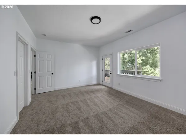 $515,000 | 721 Southeast Forest Glen Road, Estacada, OR 97023