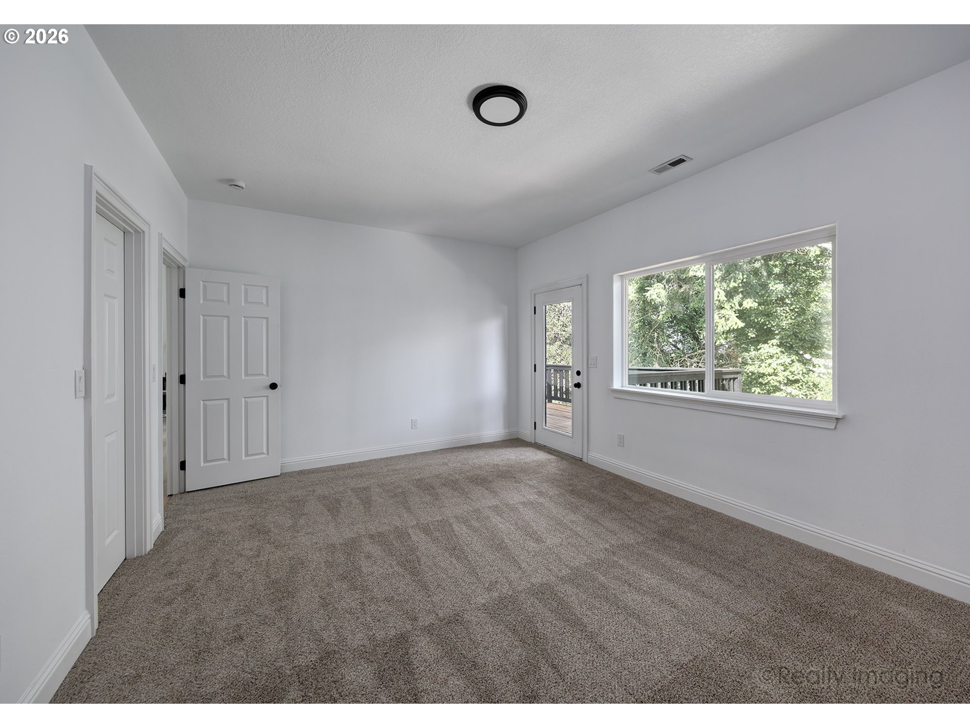 721 Southeast Forest Glen Road Estacada, OR 97023 - Photo 9 of 20