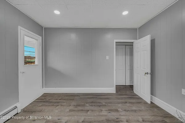 a view of empty room