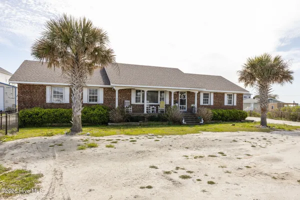 $799,000 | 1286 Island Road, Harkers Island, NC 28531