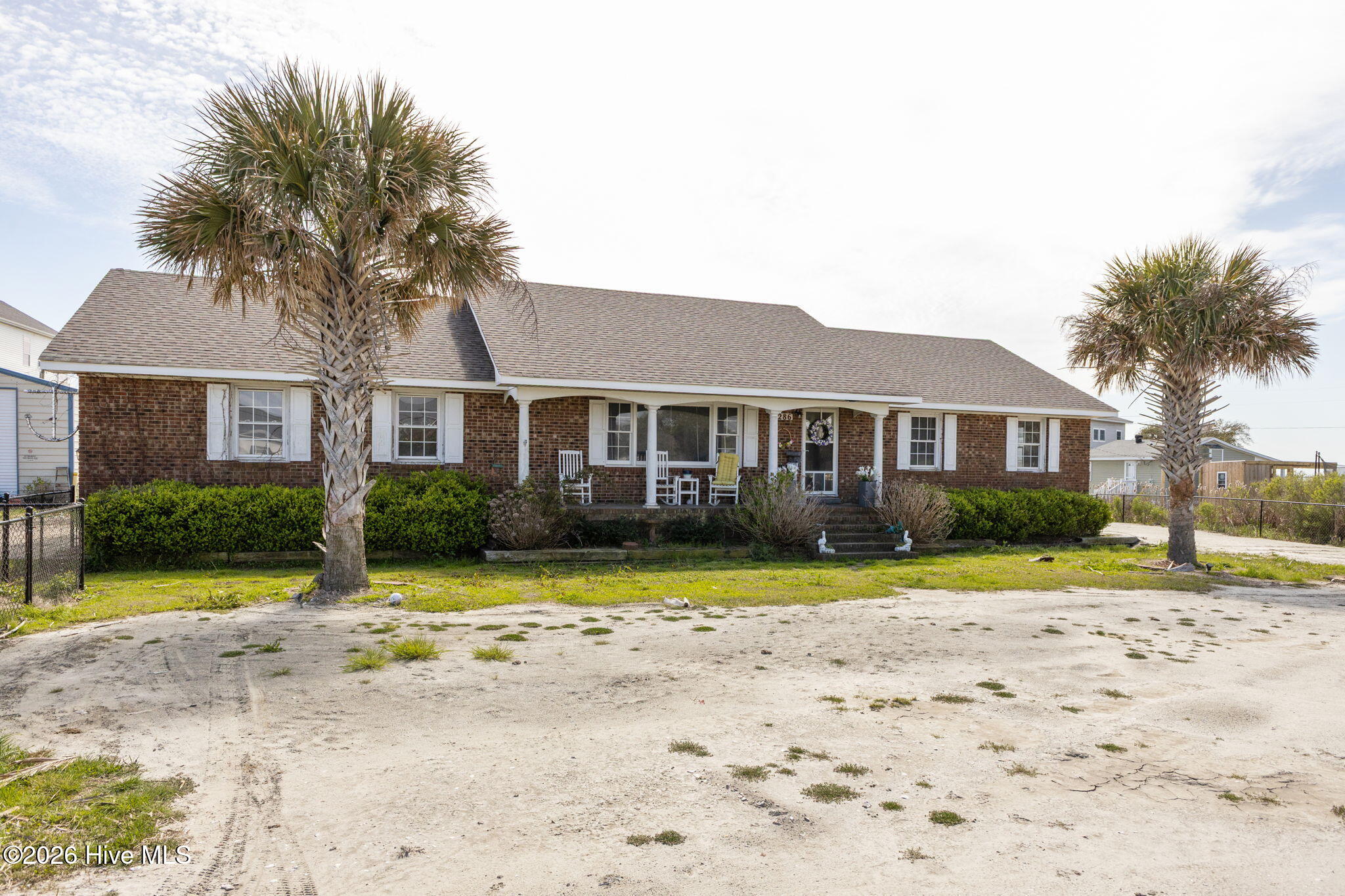 1286 Island Road Harkers Island, NC 28531 - Photo 2 of 47 1-web-or-mls-1S3A1267