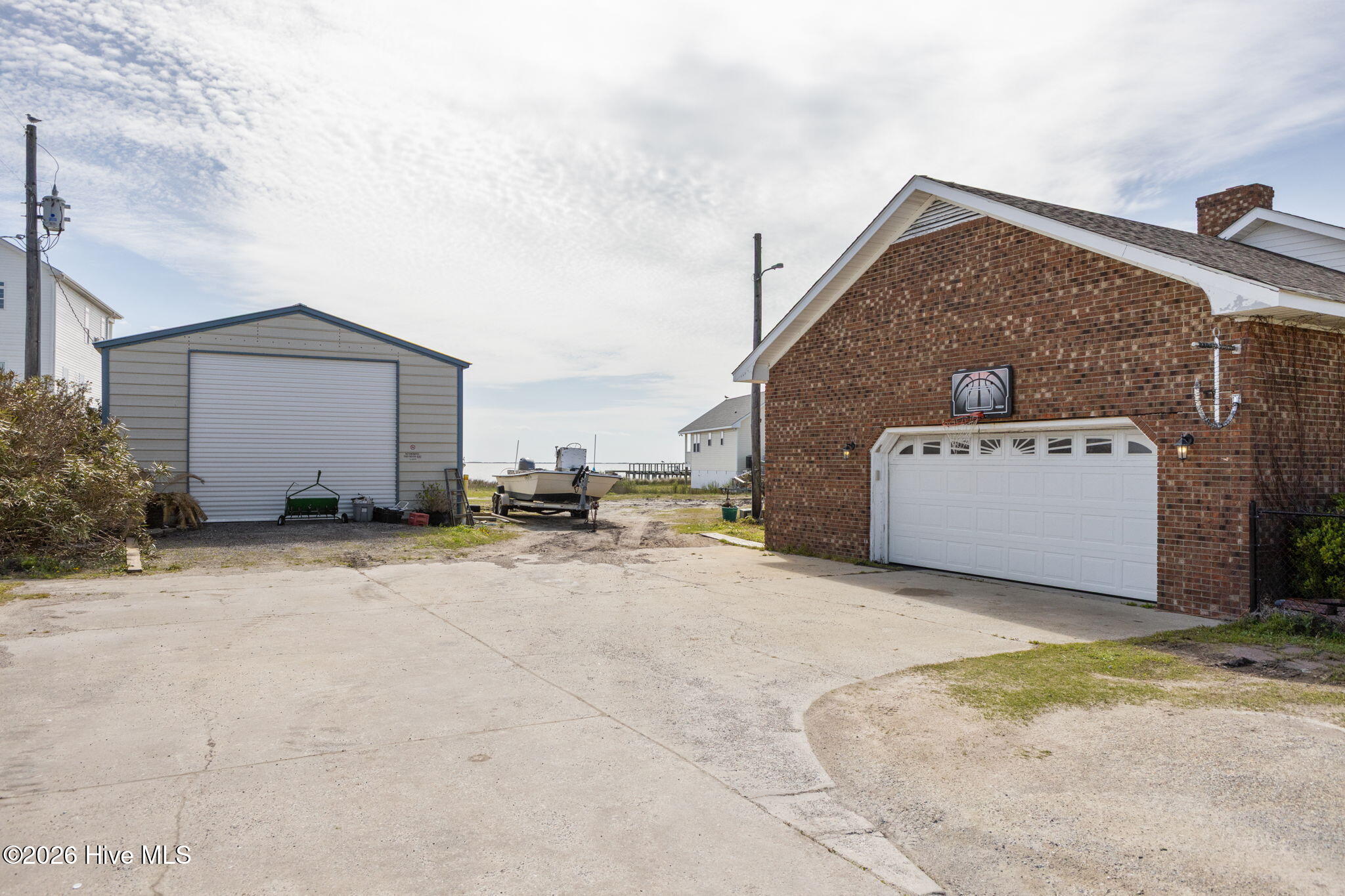 1286 Island Road Harkers Island, NC 28531 - Photo 4 of 47 3-web-or-mls-1S3A1264