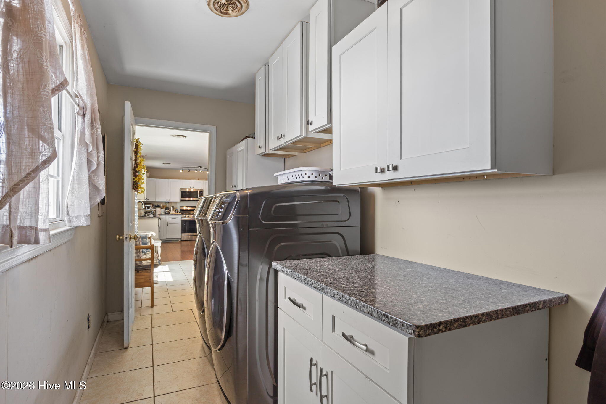 1286 Island Road Harkers Island, NC 28531 - Photo 5 of 47 4-web-or-mls-1S3A1112