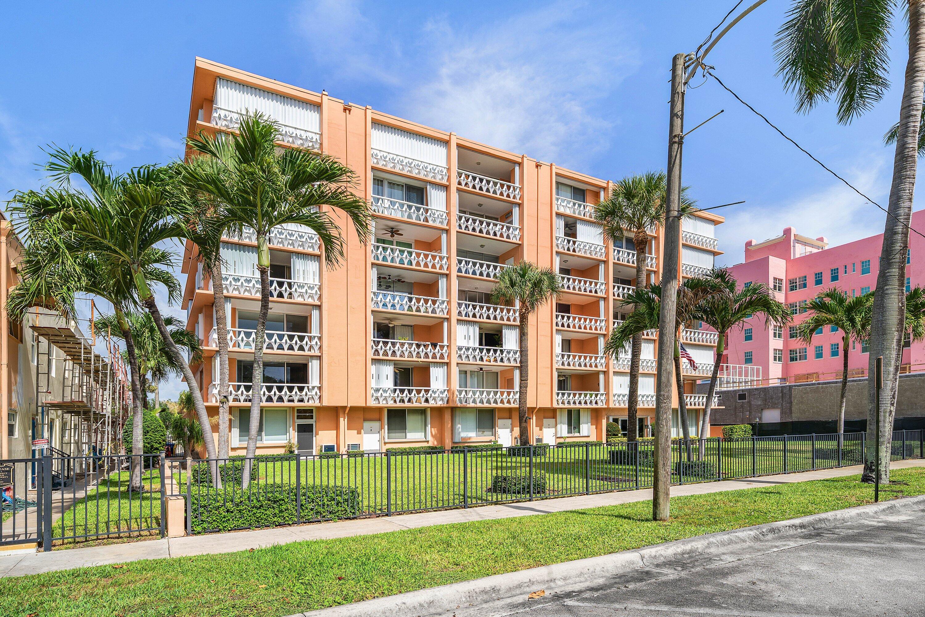 15 South Golfview Road, Unit 206 Lake Worth, FL 33460 - Photo 32 of 35 15 south Golfview rd