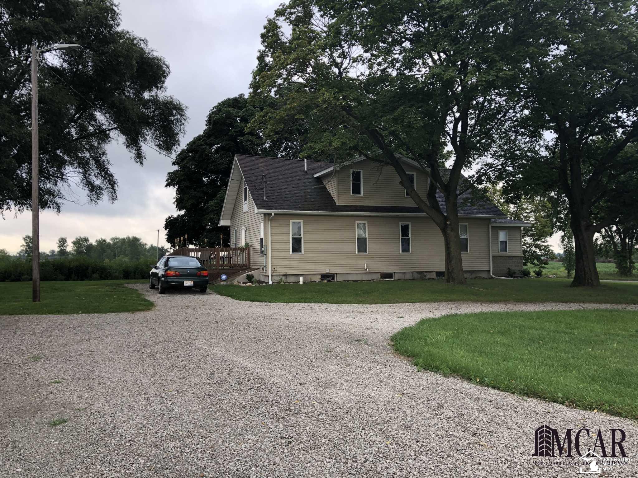 8930 Ostrander Road Maybee, MI 48159 - Photo 18 of 44 21493364-17.JPG