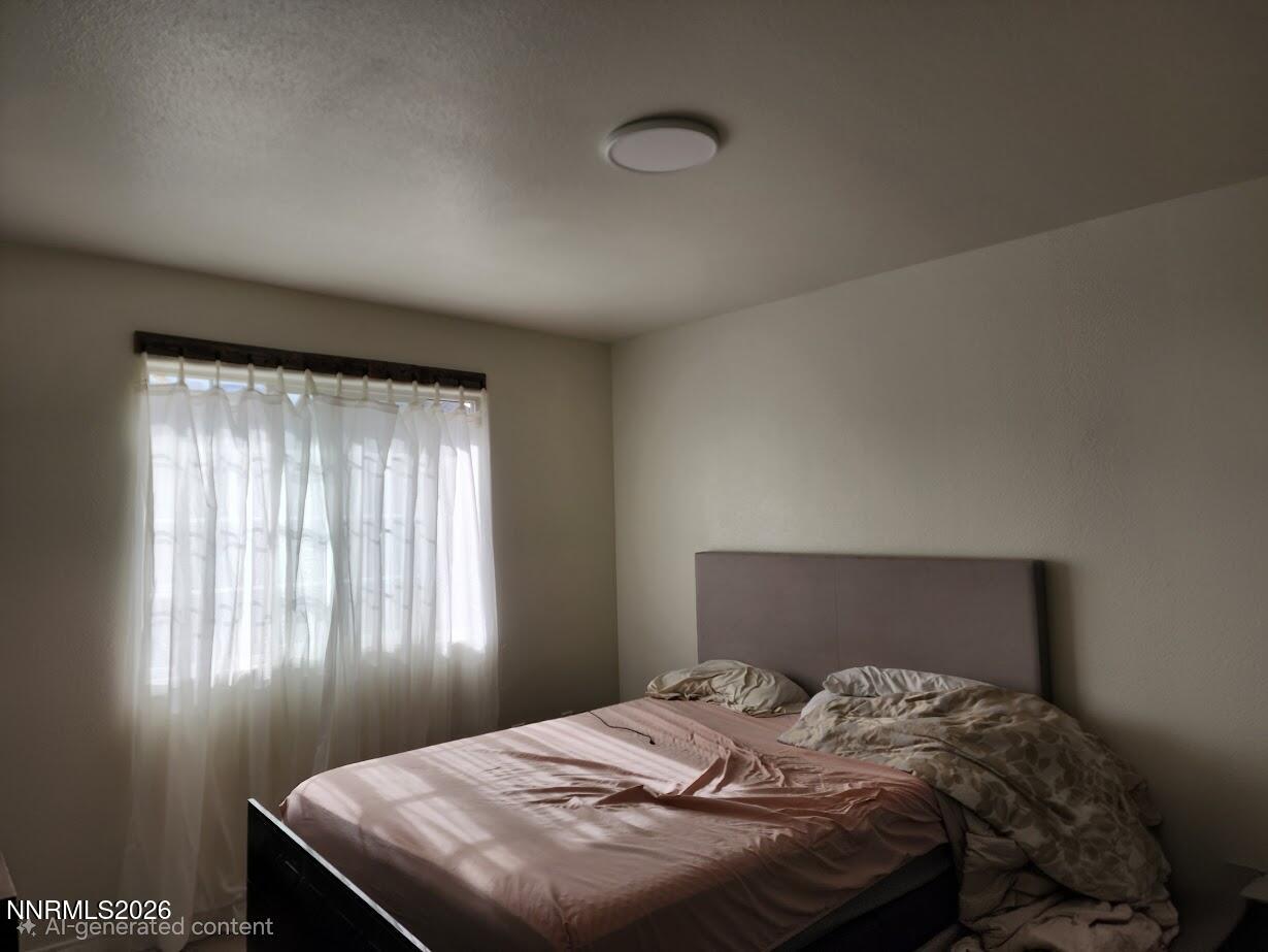 605 Nader Way Fernley, NV 89408 - Photo 12 of 21 guest bedroom