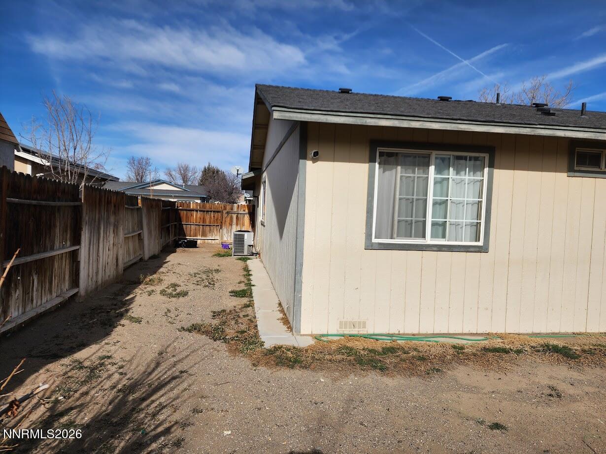 605 Nader Way Fernley, NV 89408 - Photo 19 of 21 ac unit